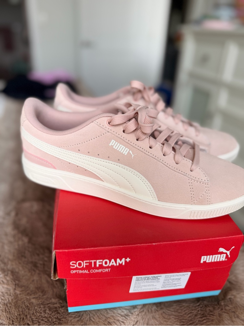 Puma Women's Blush Pink Suede Soft Foam Size 10